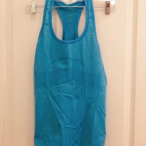 Lululemon tank top!